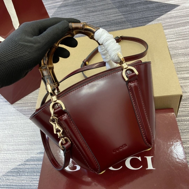 Gucci Shopping Bags 4036C-1900