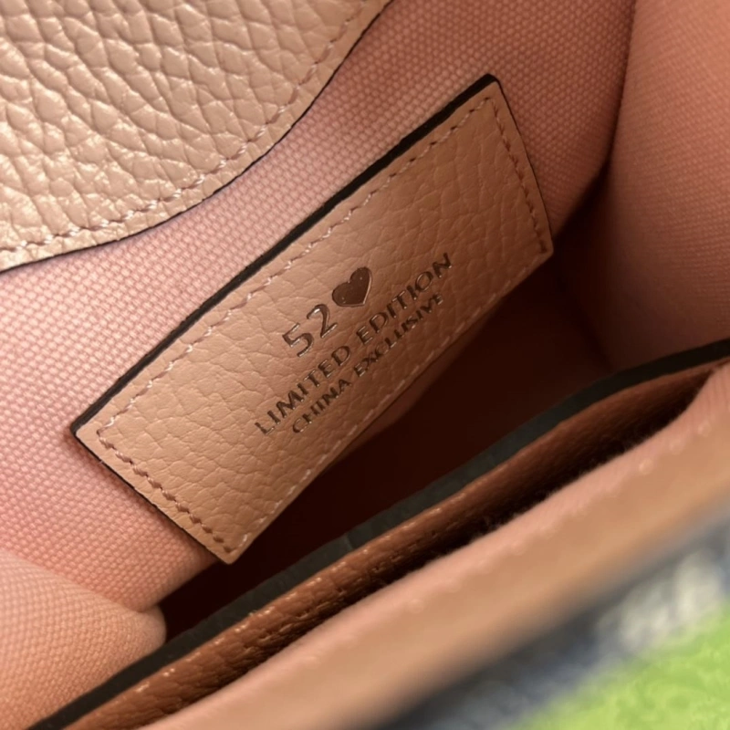 Gucci Shopping Bags 4036C-2039