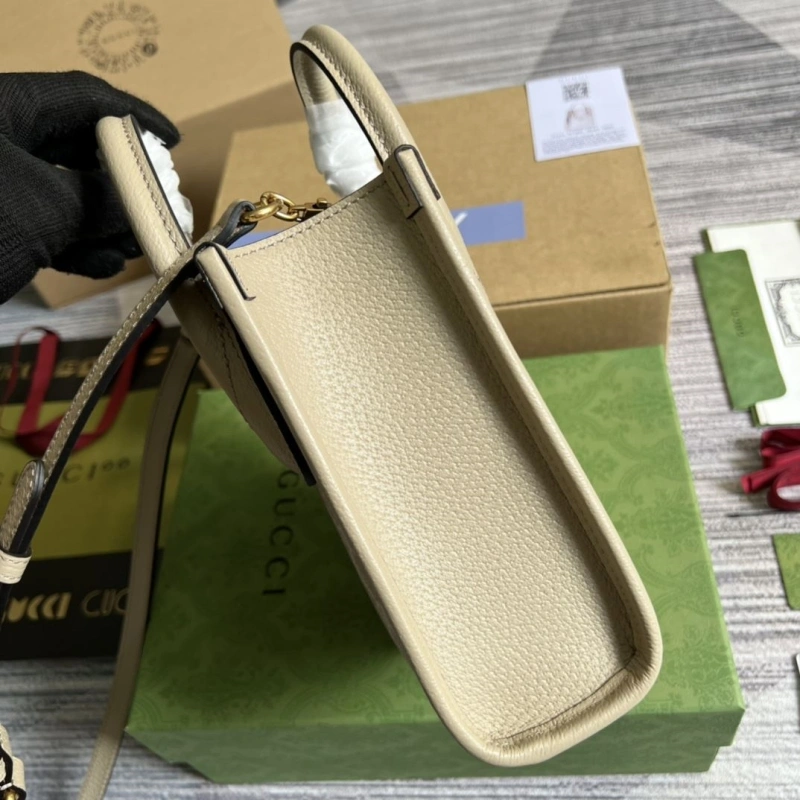 Gucci Shopping Bags 4036C-2044