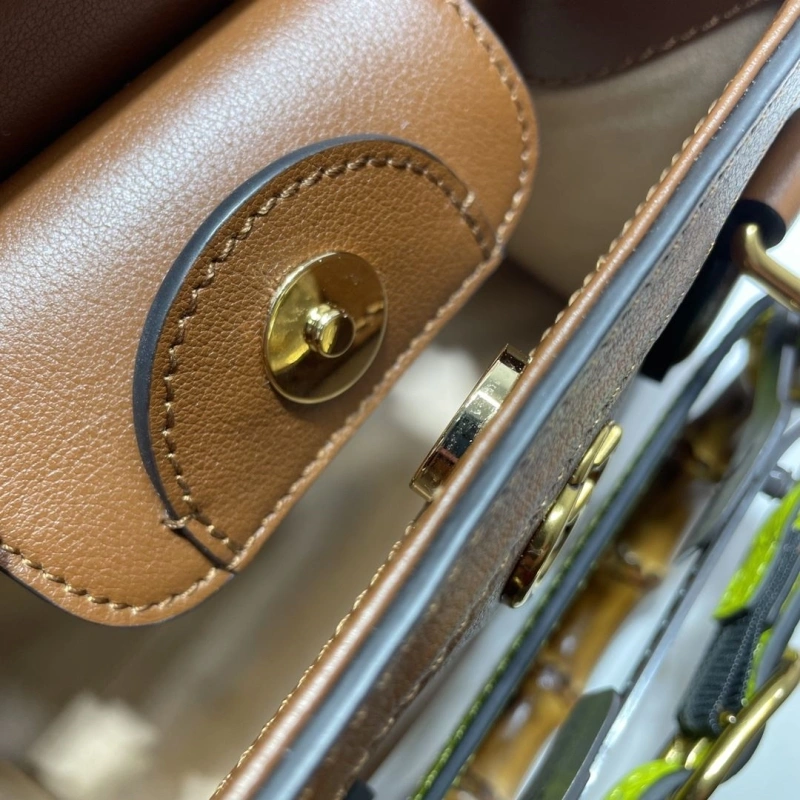 Gucci Shopping Bags 4036C-2067