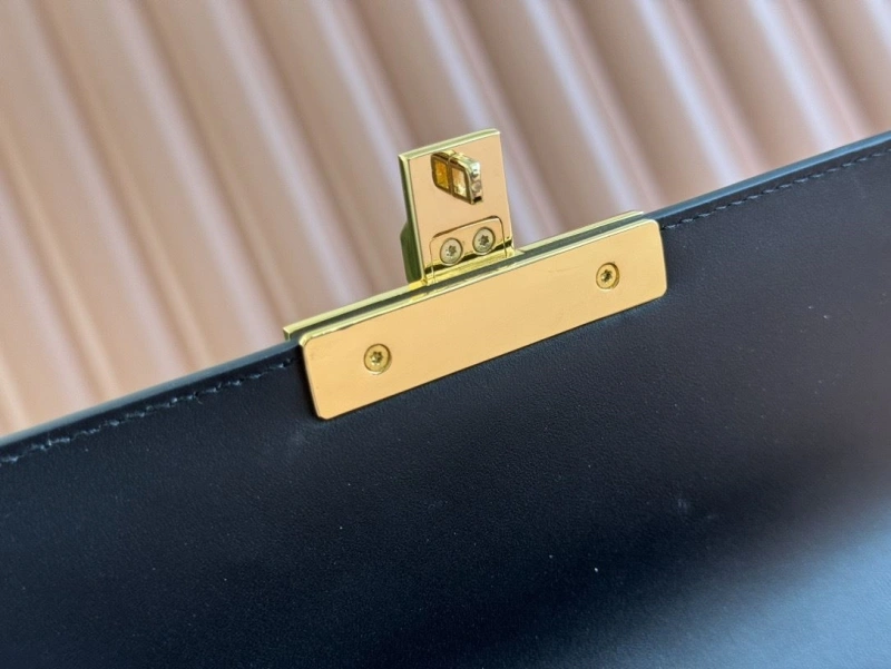 Gucci Top Handle Bags 4036C-2279