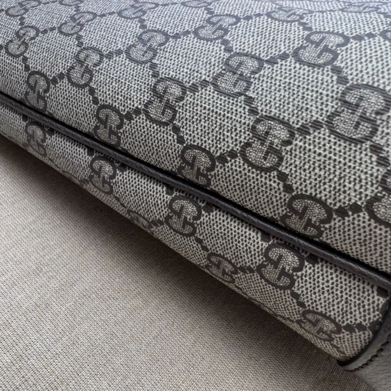 Gucci Shopping Bags 4036C-2762