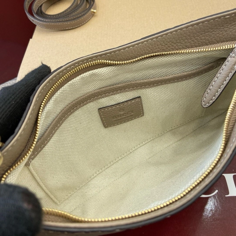 Gucci Top Handle Bags 4036C-3252