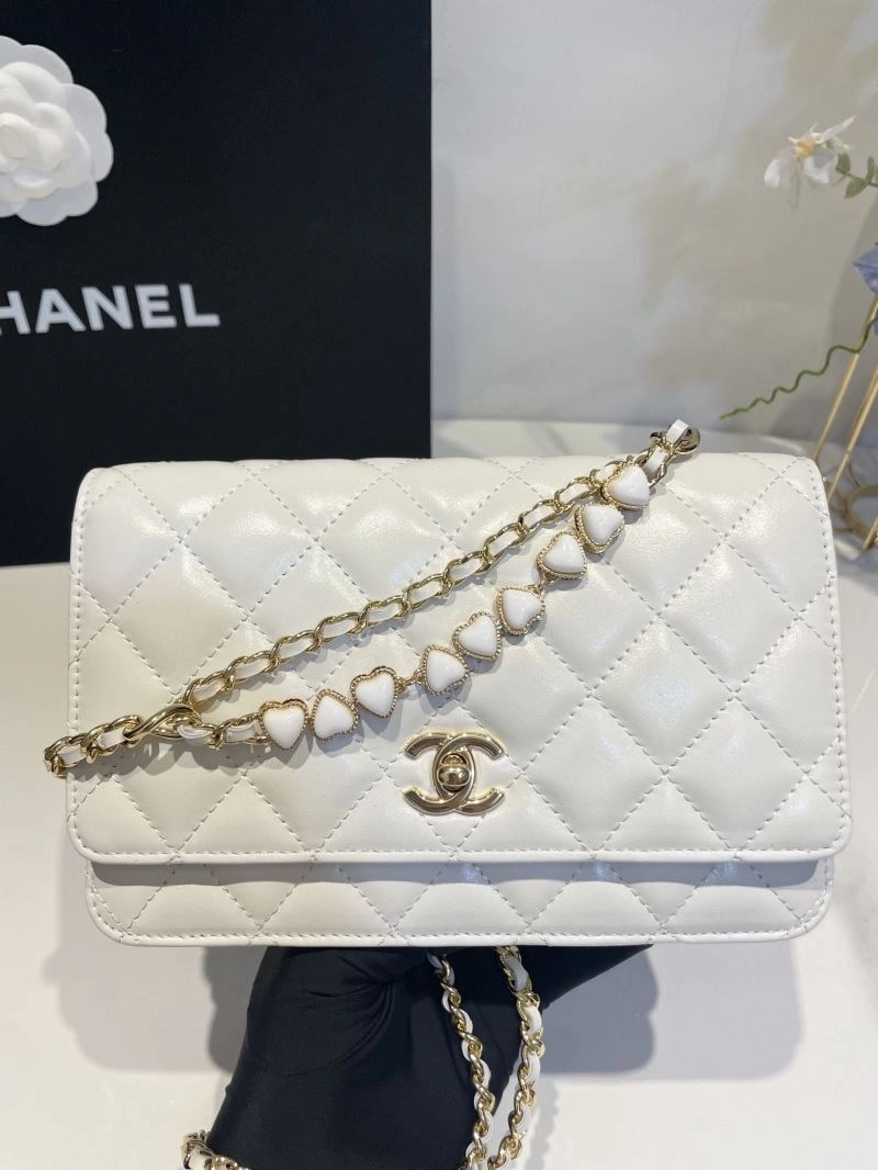 Chanel 19 Bags 4046G-0035