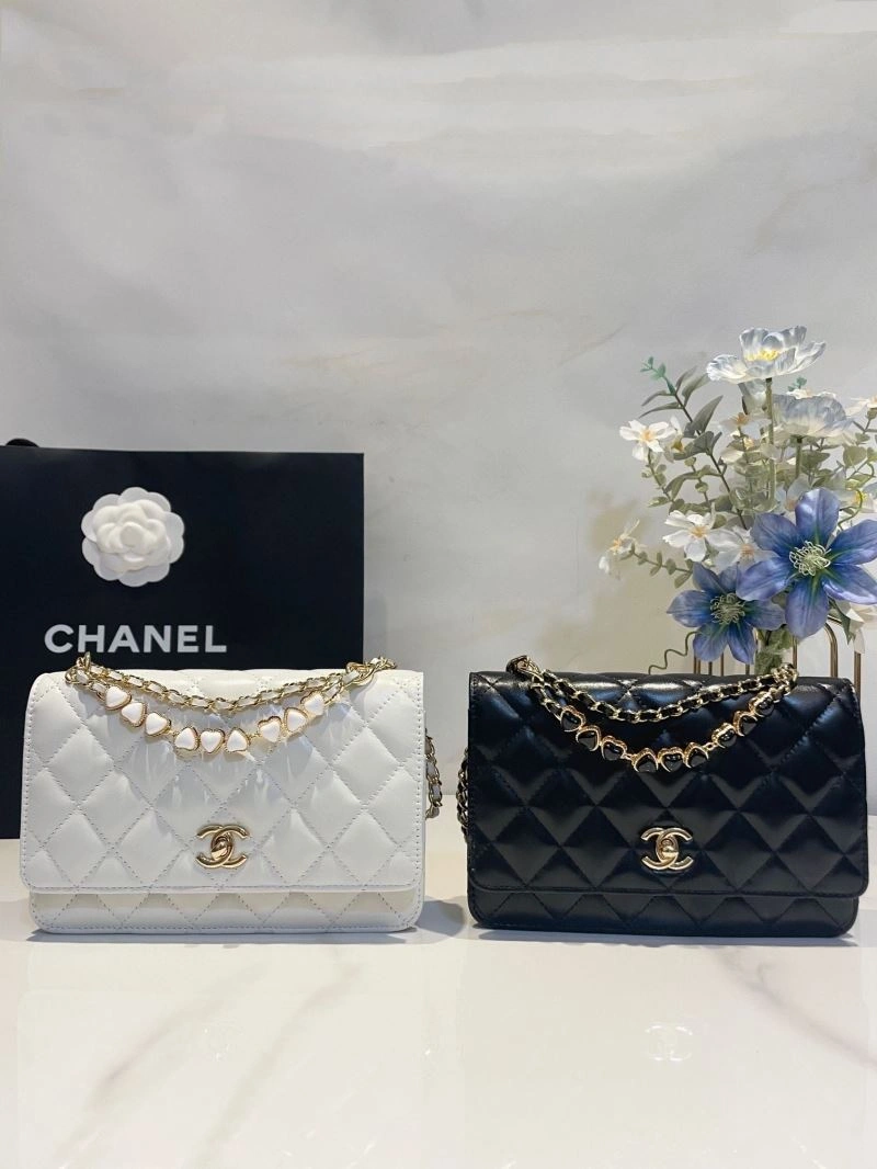 Chanel 19 Bags 4046G-0035