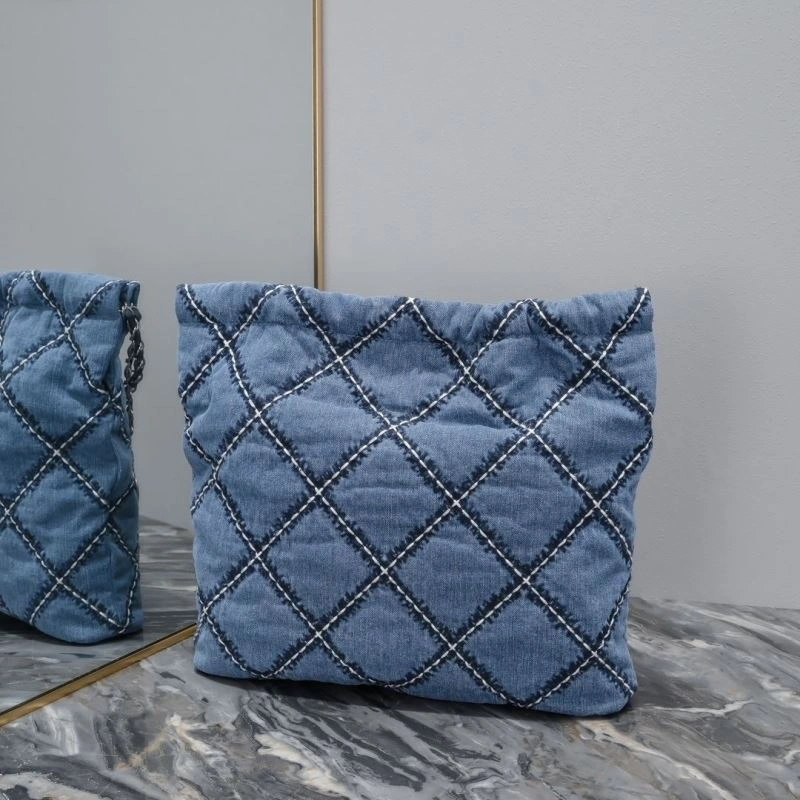 Chanel Shopping Bags 4046G-0098