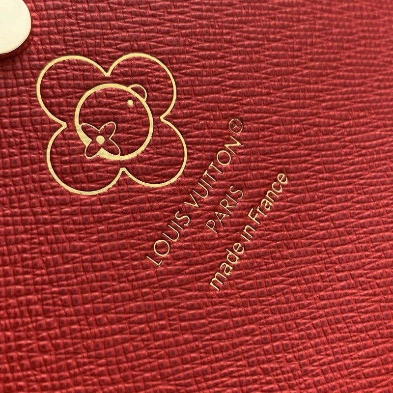 LV Wallets 4048A-0052