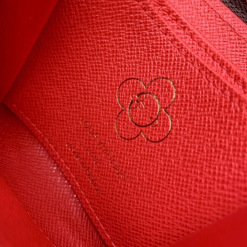 LV Wallets 4048A-0055