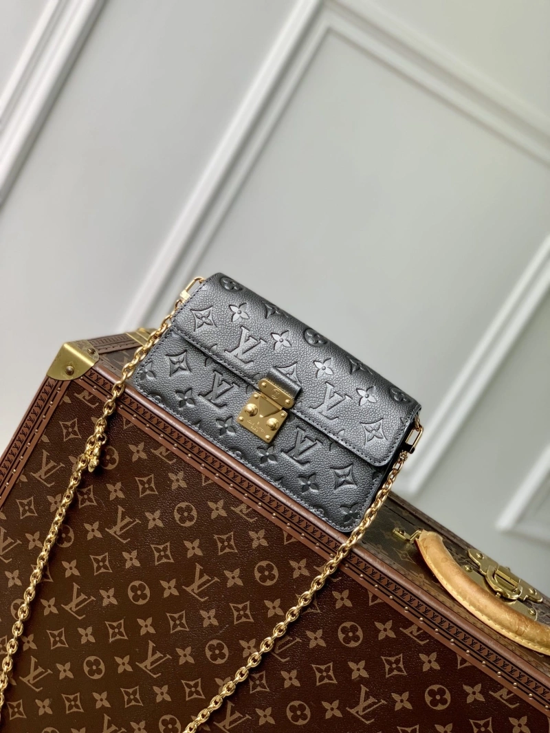 LV Wallets 4048A-0067