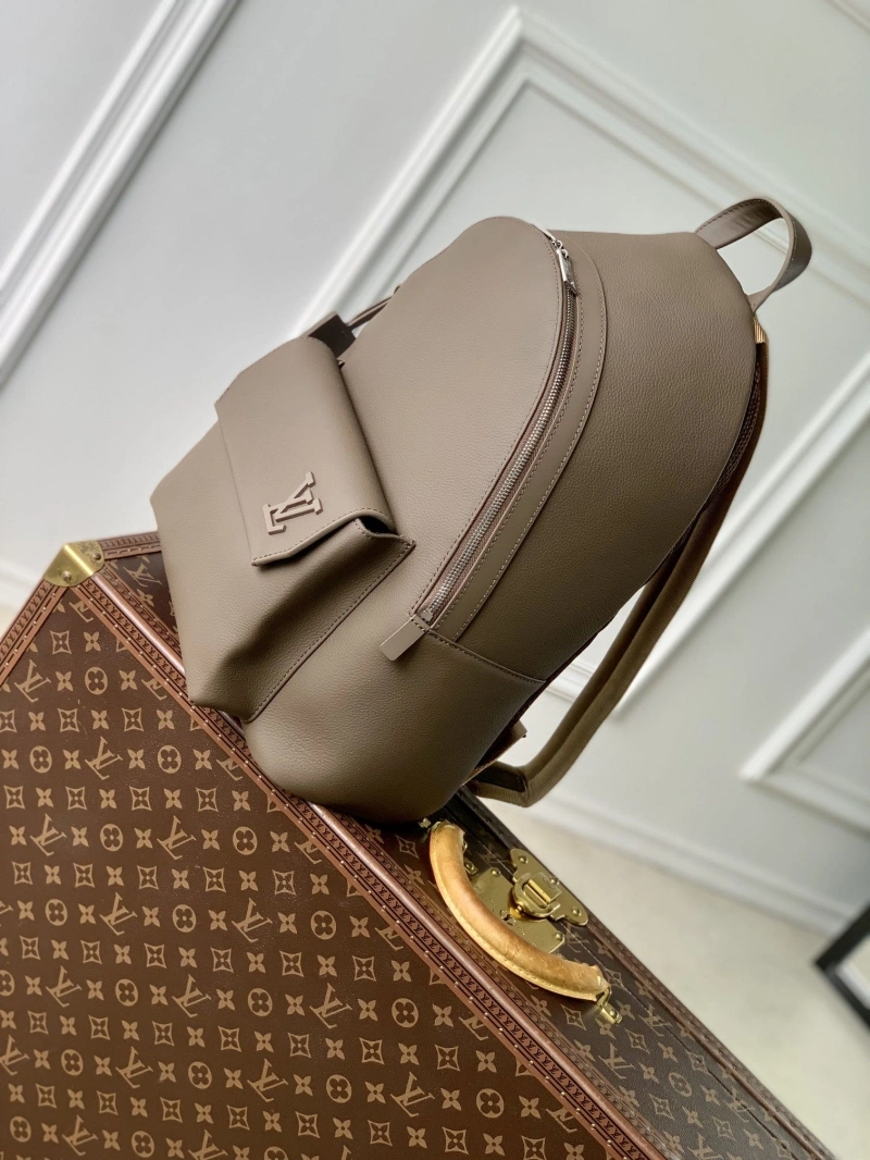 LV Backpacks 4048A-0092