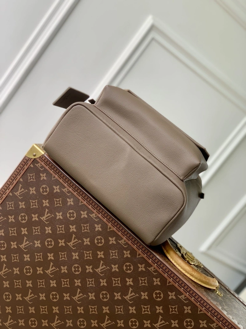 LV Backpacks 4048A-0092