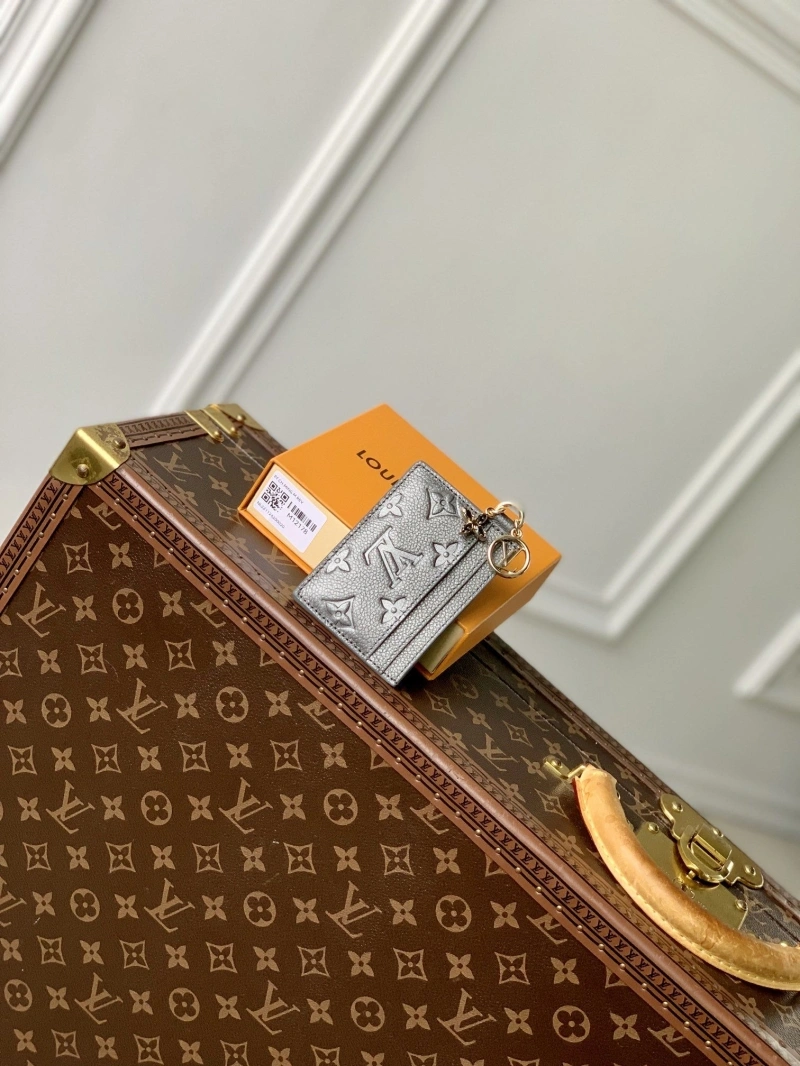 LV Wallets 4048A-0096
