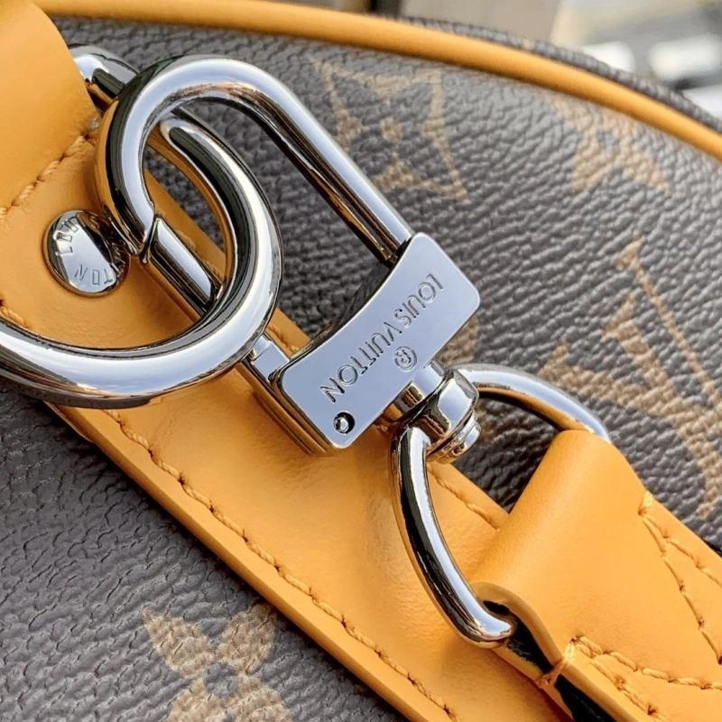 LV Travel Bags 4048A-0118