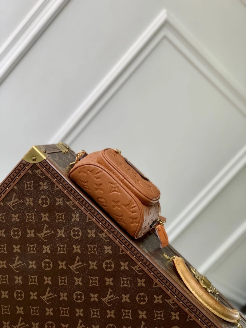 LV Cosmetic Bags 4048A-0123