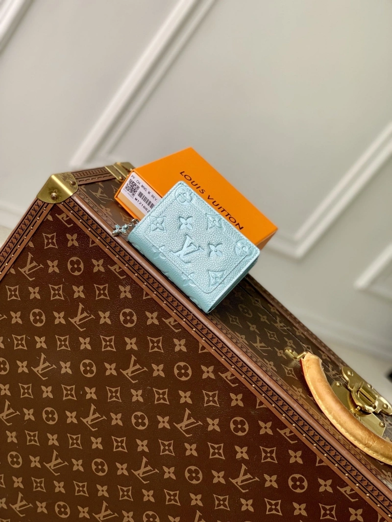 LV Wallets 4048A-0135