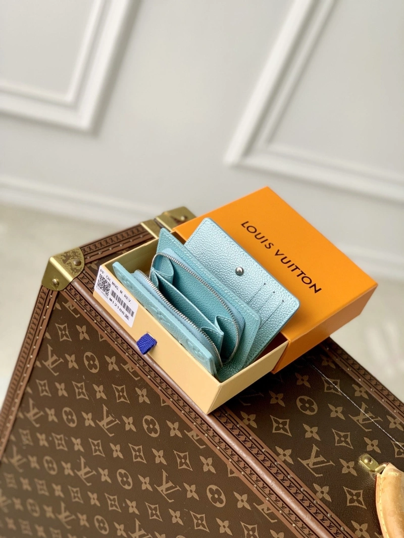 LV Wallets 4048A-0135