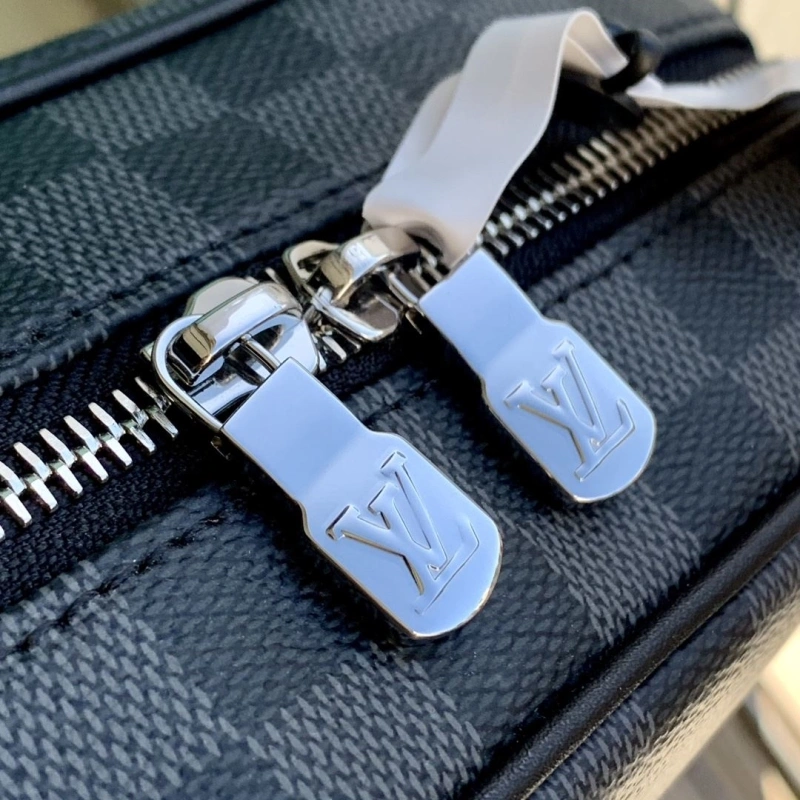 LV Clutch Bags 4048A-0144