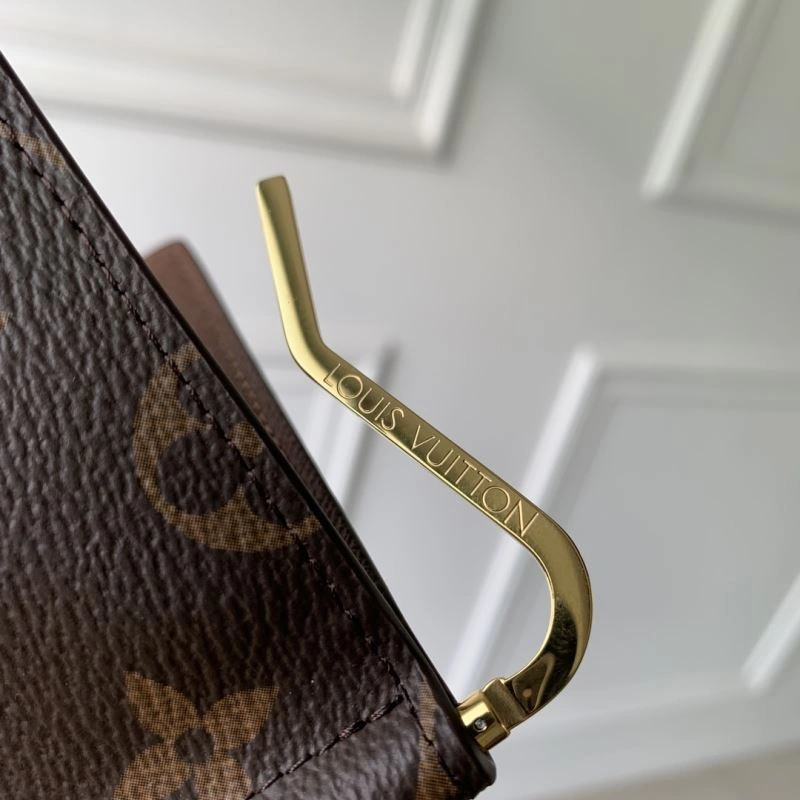 LV Wallets 4048F-0026