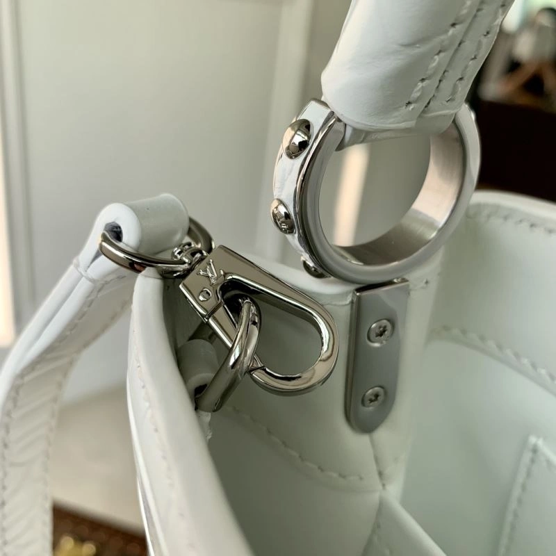 LV Capucines Bags 4048F-0028