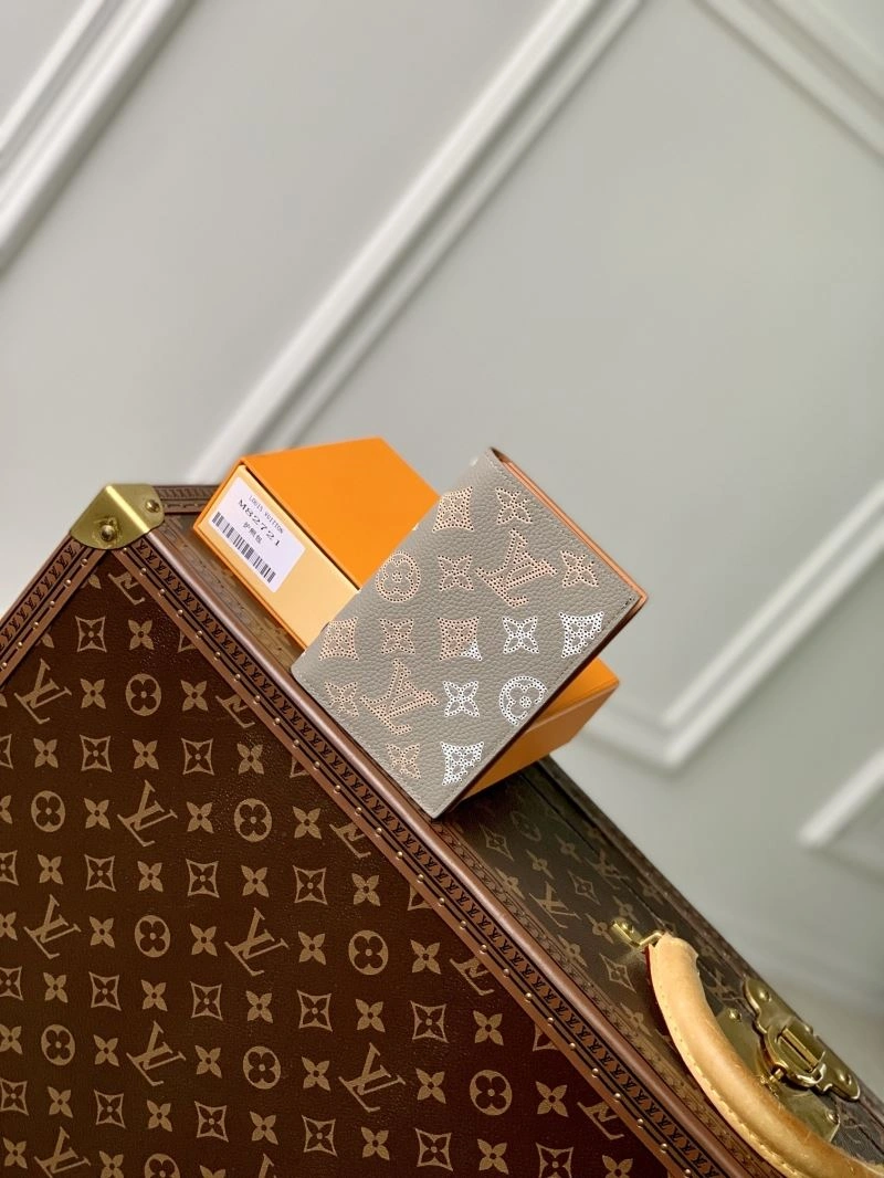 LV Wallets 4048F-0039