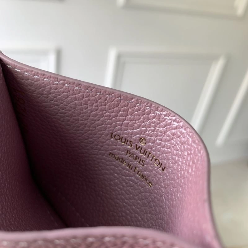 LV Wallets 4048F-0057