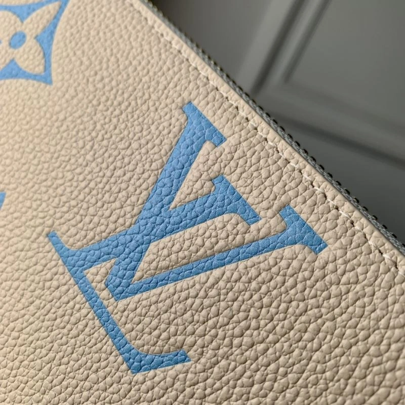 LV Wallets 4048F-0066