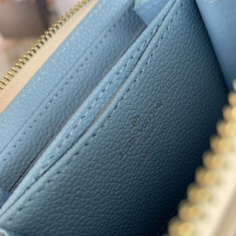 LV Wallets 4048F-0073