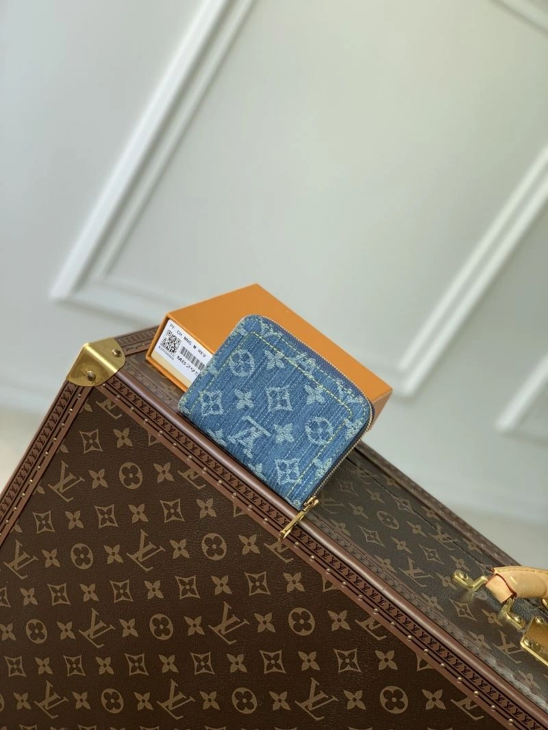 LV Wallets 4048F-0100
