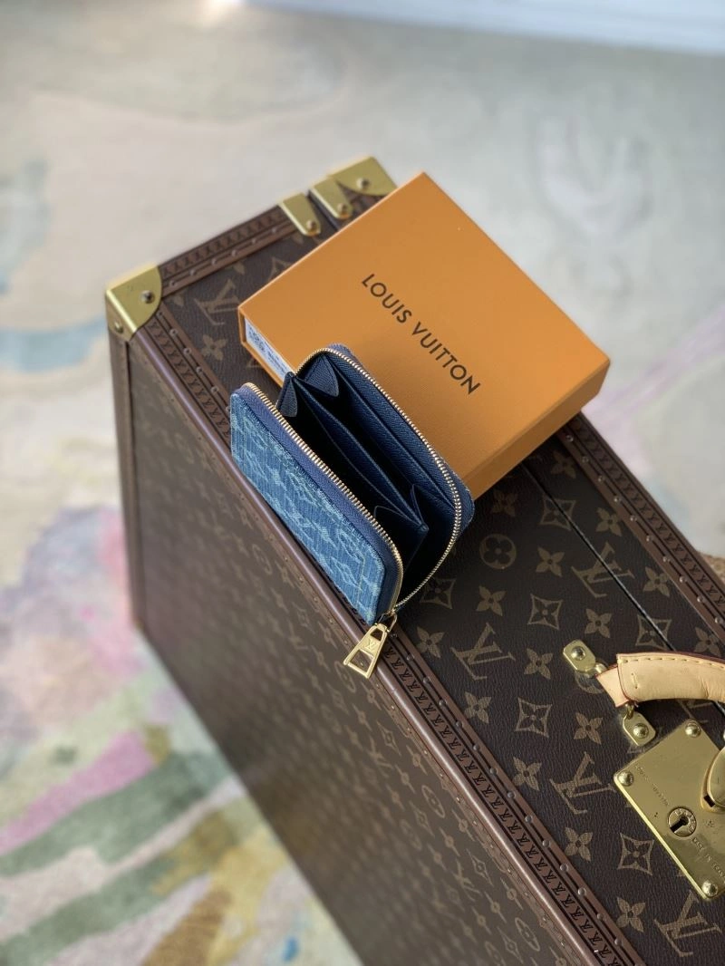 LV Wallets 4048F-0100