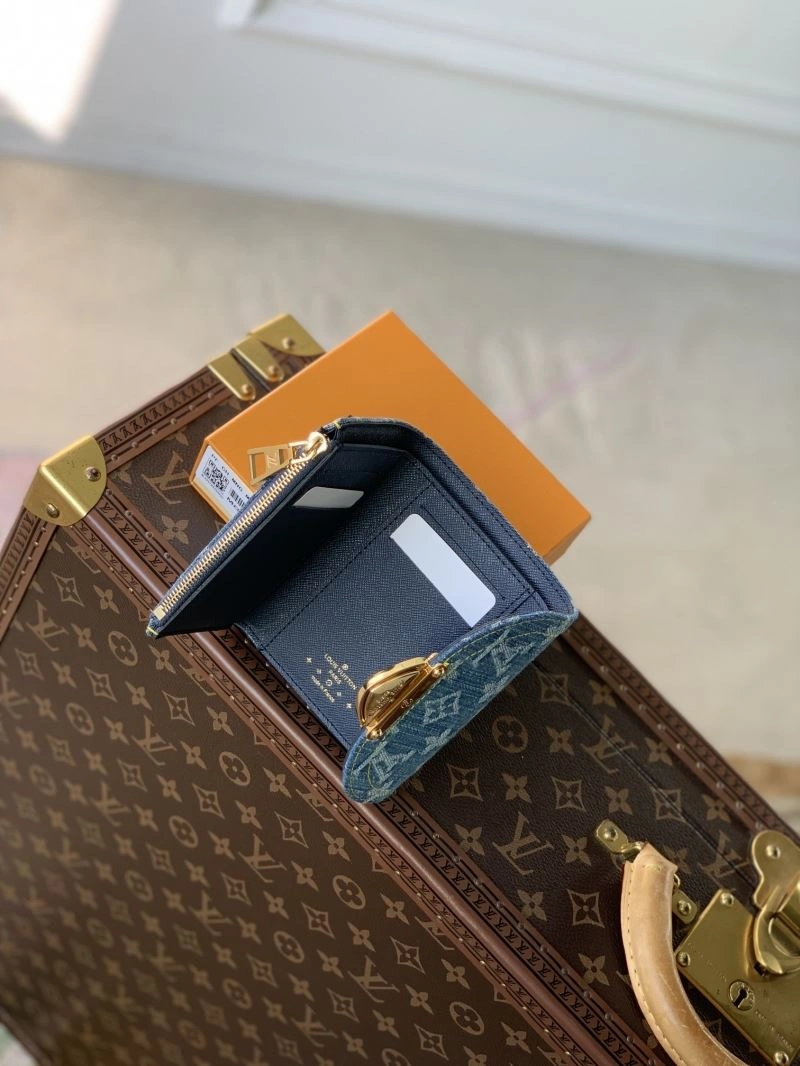 LV Wallets 4048F-0102