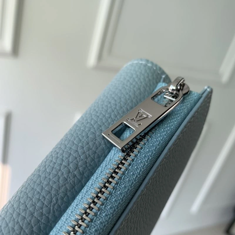 LV Wallets 4048F-0111