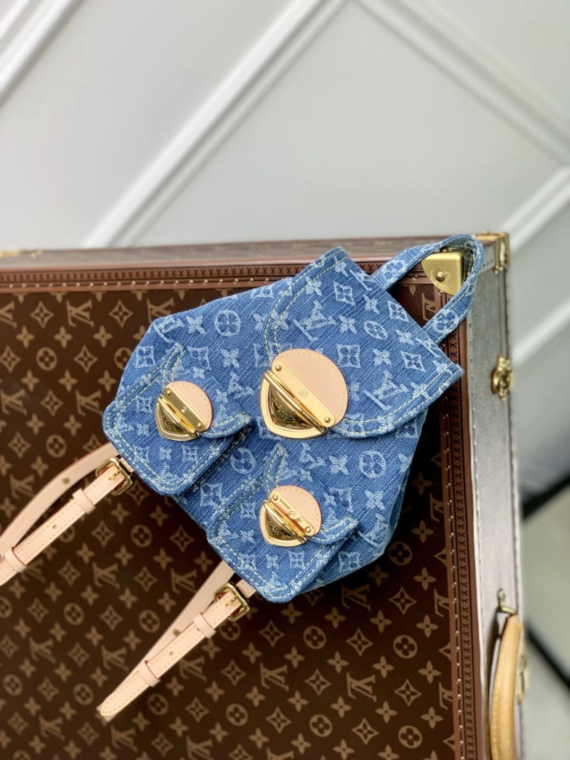 LV Backpacks 4048G-0003