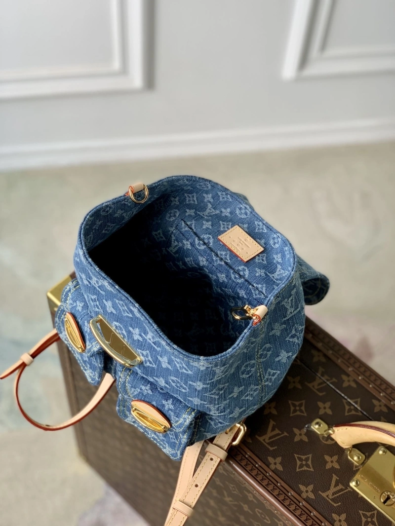 LV Backpacks 4048G-0003