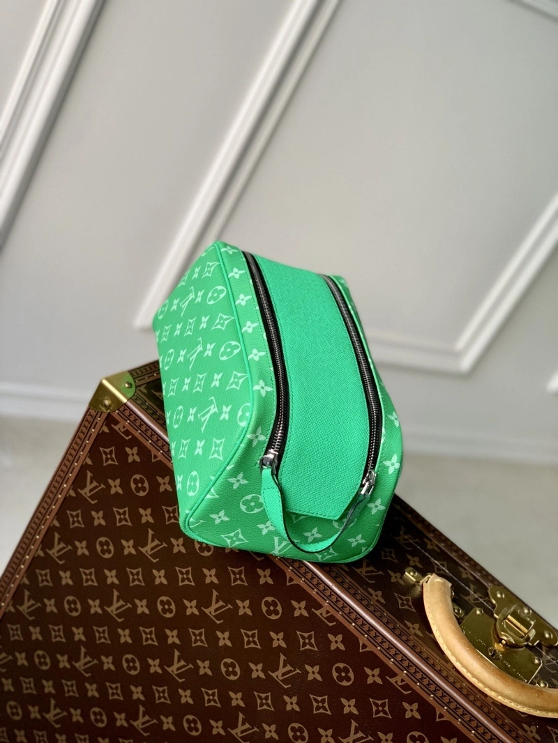 LV Cosmetic Bags 4048G-0067
