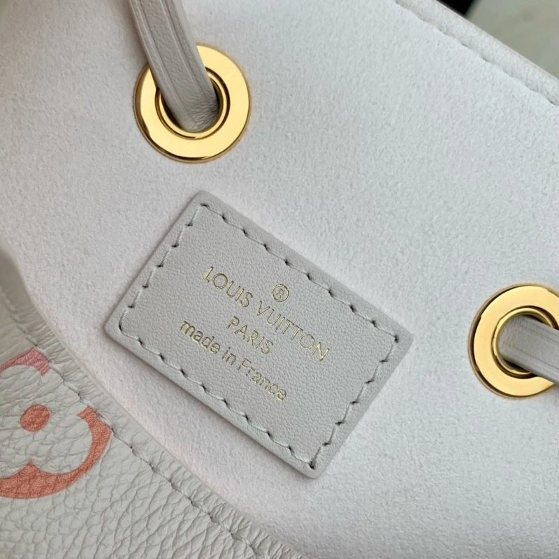 LV Bucket Bags 4048I-0018