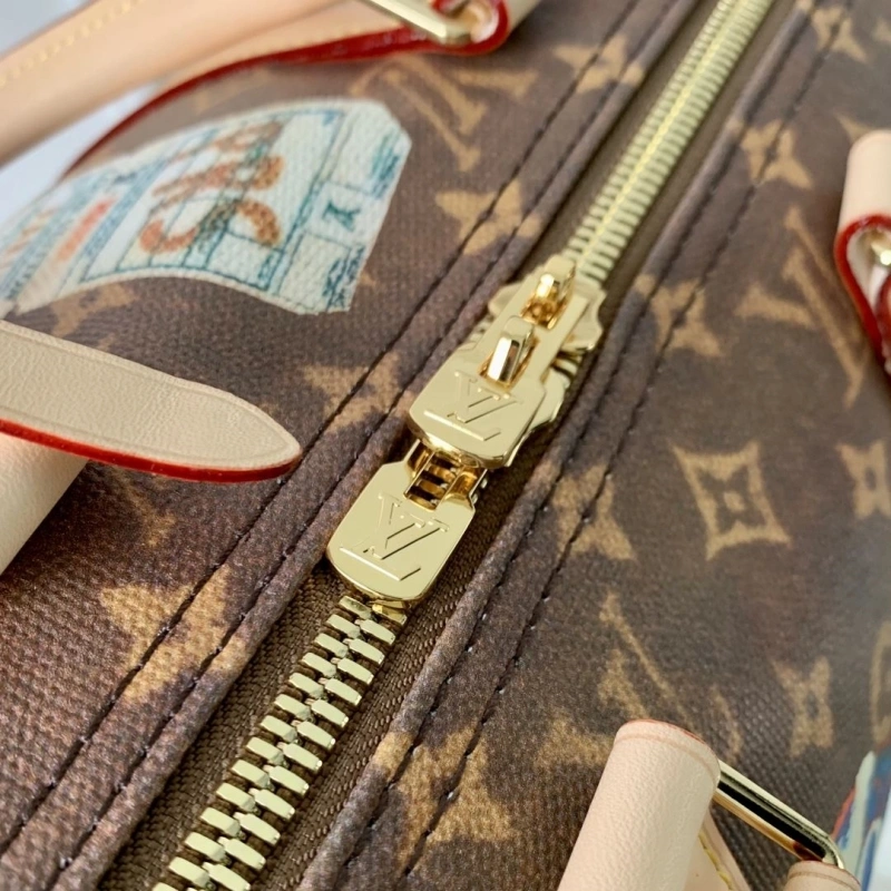 LV Travel Bags 4048I-0046