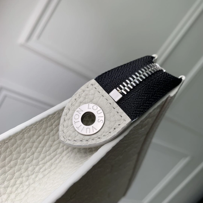 LV Clutch Bags 4048I-0139