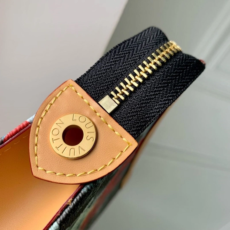 LV Clutch Bags 4048I-0273