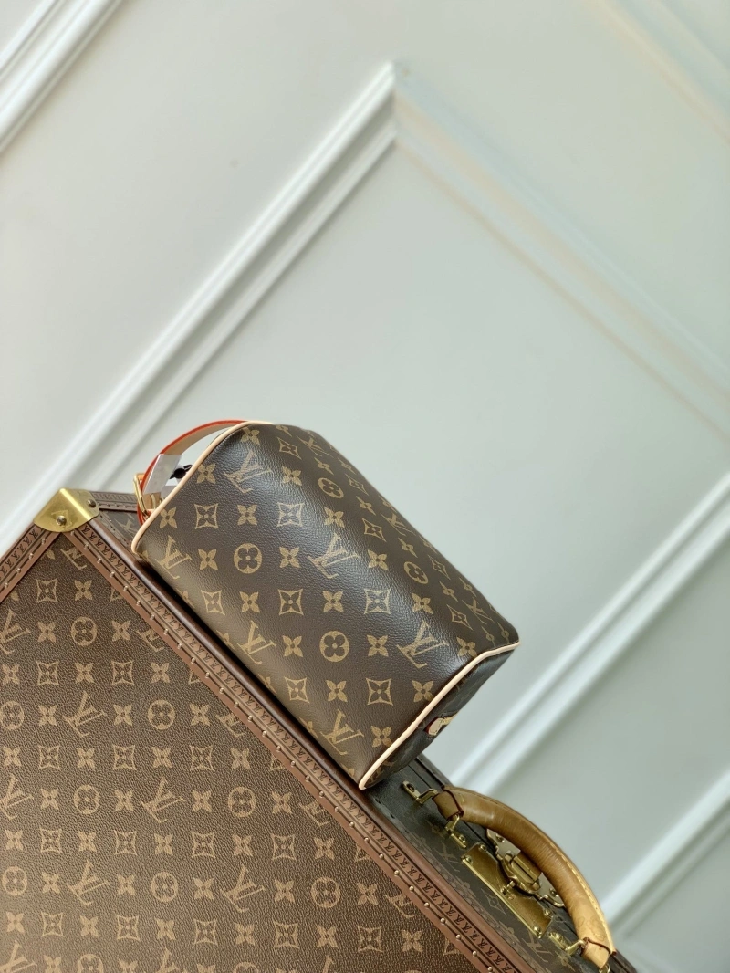 LV Cosmetic Bags 4048I-0389