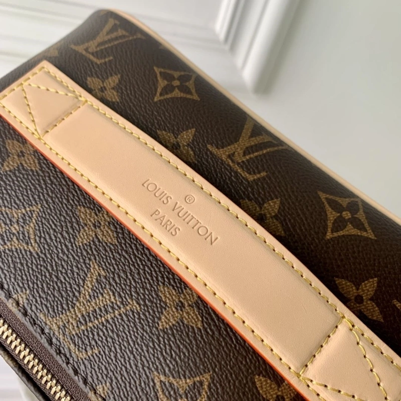 LV Cosmetic Bags 4048I-0399