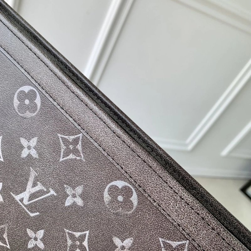 LV Clutch Bags 4048I-0488