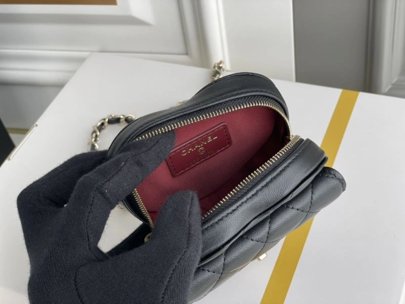 Chanel Round Bags 4049B-0186