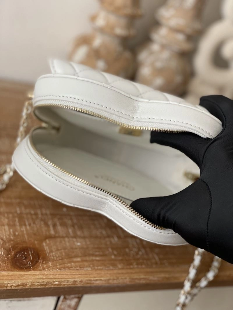 Chanel Round Bags 4049B-0216