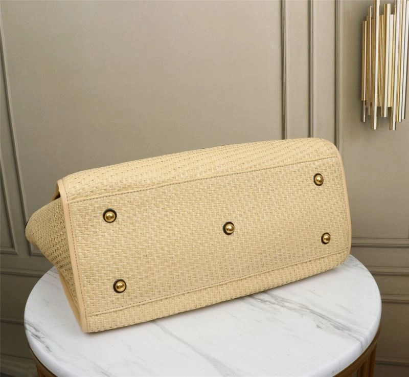 Chanel Shopping Bags 4049B-0326