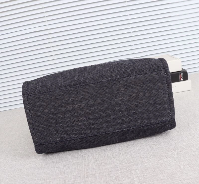 Chanel Shopping Bags 4049B-0328