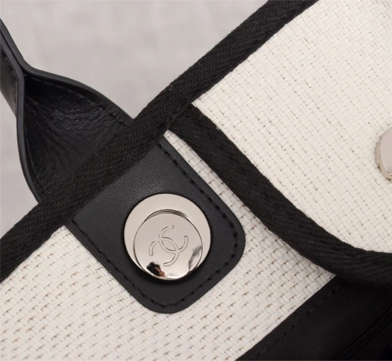 Chanel Shopping Bags 4049B-0329