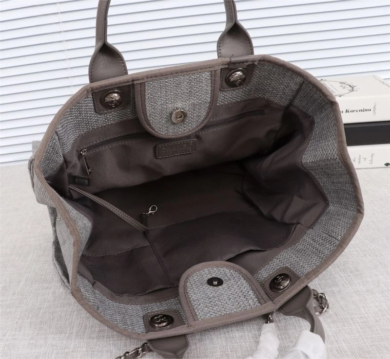 Chanel Shopping Bags 4049B-0335