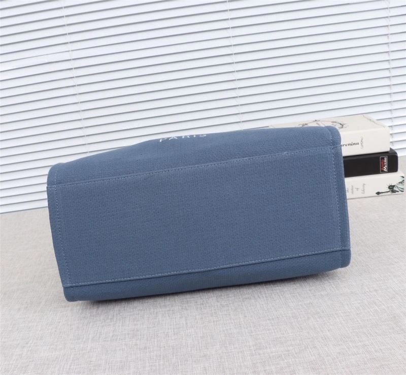 Chanel Shopping Bags 4049B-0337