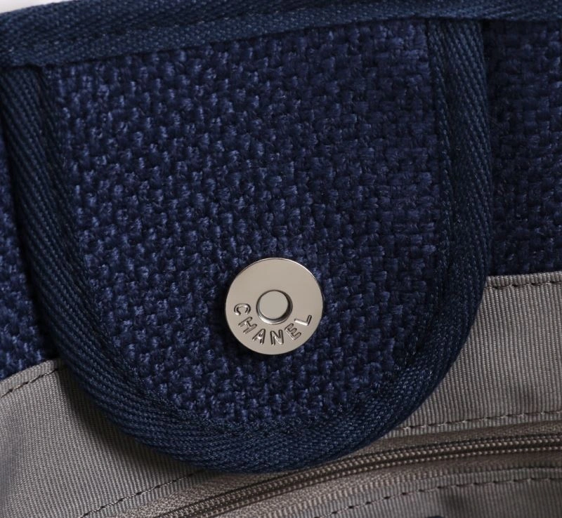 Chanel Shopping Bags 4049B-0356