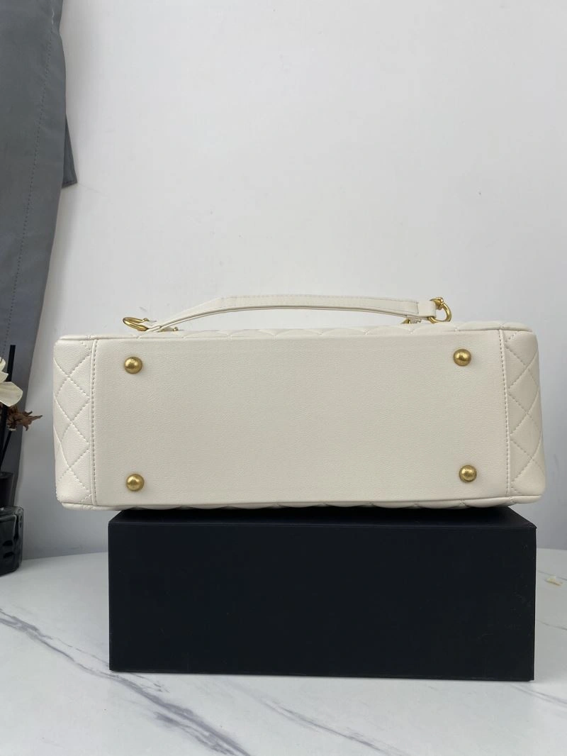 Chanel Shopping Bags 4049B-0551